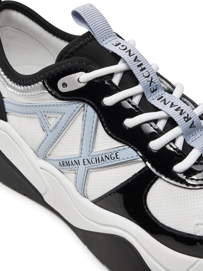 Armani Exchange Sneakersy Armani Exchange XDX039 XV311 U290 Biały