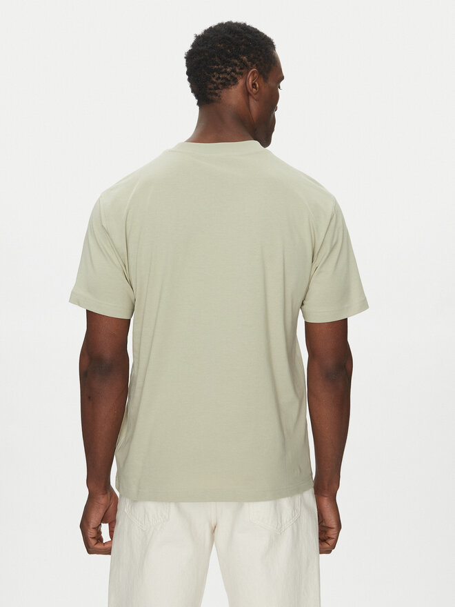 New Balance New Balance Camiseta Reimagined Graphic MT51506 Verde Relaxed Fit