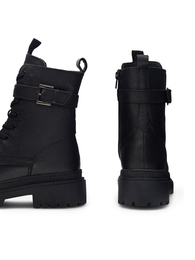 Lasocki Schnürstiefeletten Lasocki WI16-14097-06 Schwarz