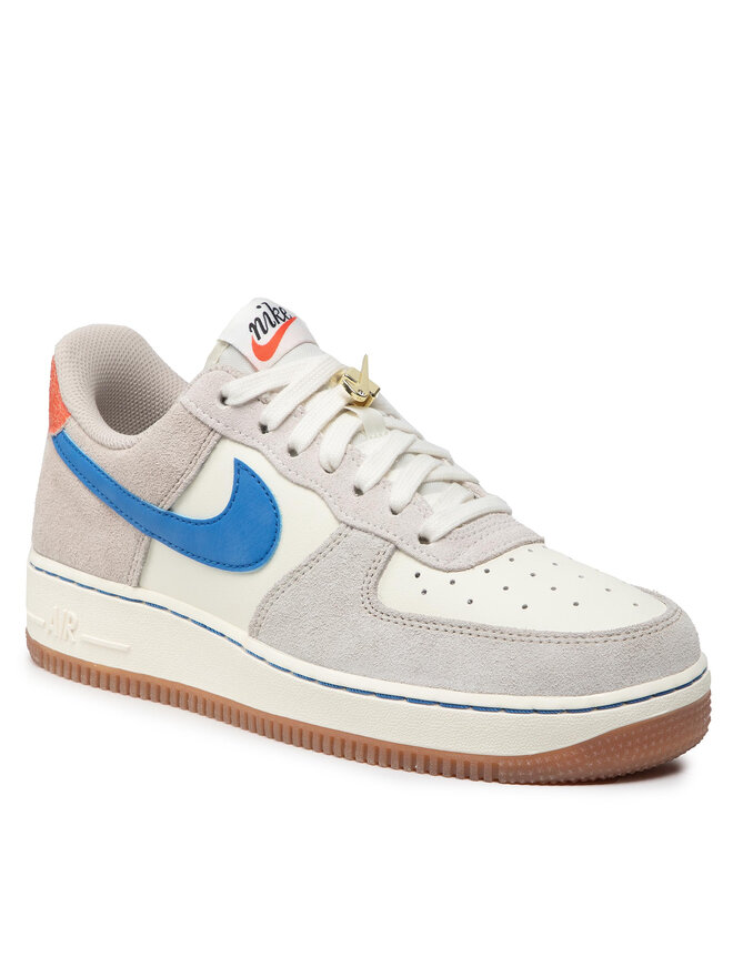 Sneakers Nike Air Force 1 07 Se DA8302 100 Beige chaussures