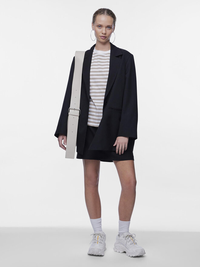 Pieces Pieces Marškinėliai Ria 17146339 Smėlio Regular Fit