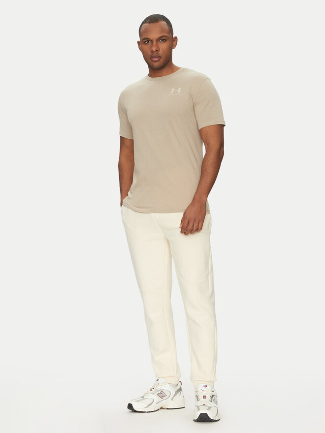 Under Armour Under Armour Marškinėliai Left Chest Logo SS 1326799 Smėlio Loose Fit