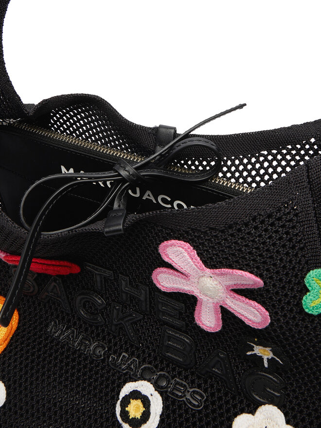 Marc Jacobs Ročna torba Marc Jacobs The Daisy Crochet Sack 2P5HSH027H03 Črna