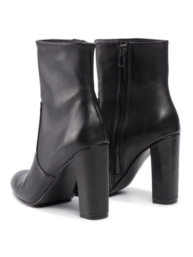 Editor steve madden shop