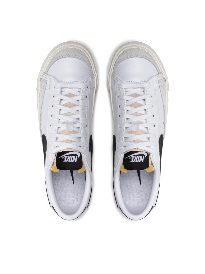 Nike Sneakers Nike Blazer Low '77 DC4769 102 Bianco