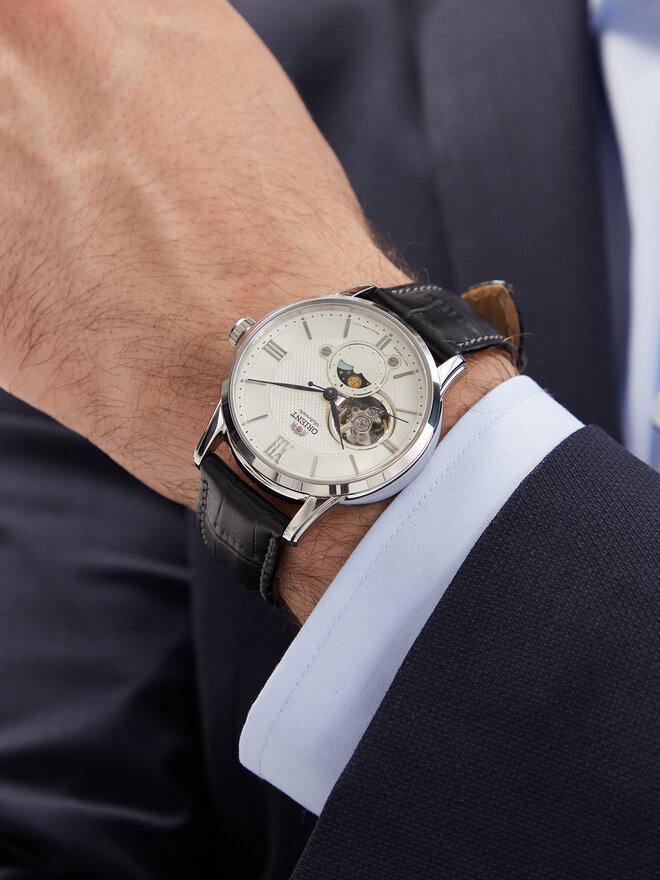 Orient Годинник Orient RA-AS0011S10B Чорний