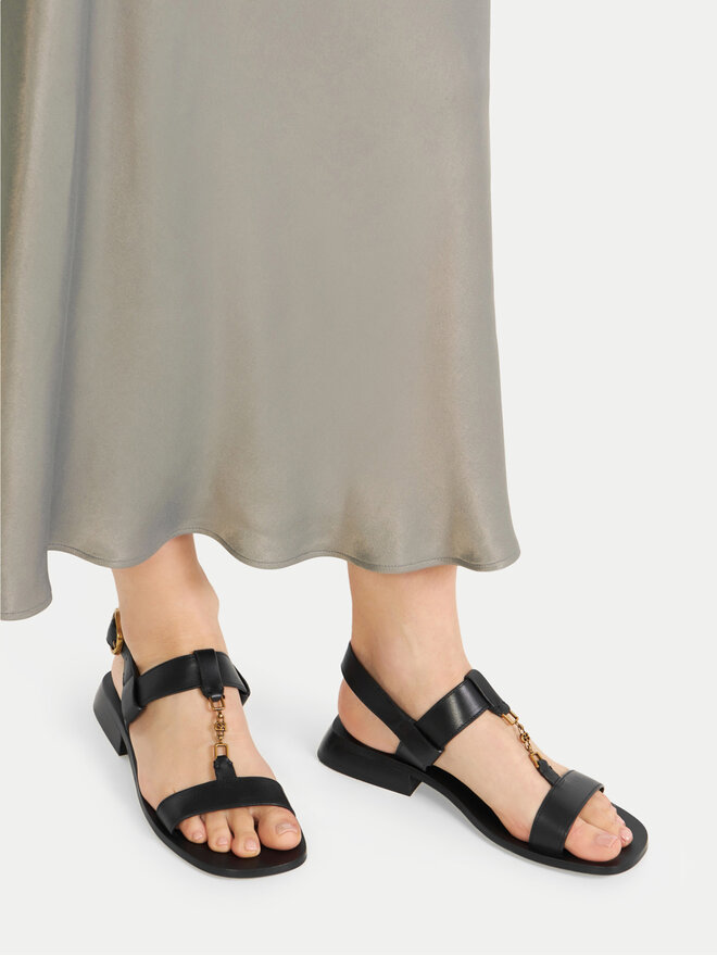 Gino Rossi Sandalen Gino Rossi ADA-118092 Schwarz
