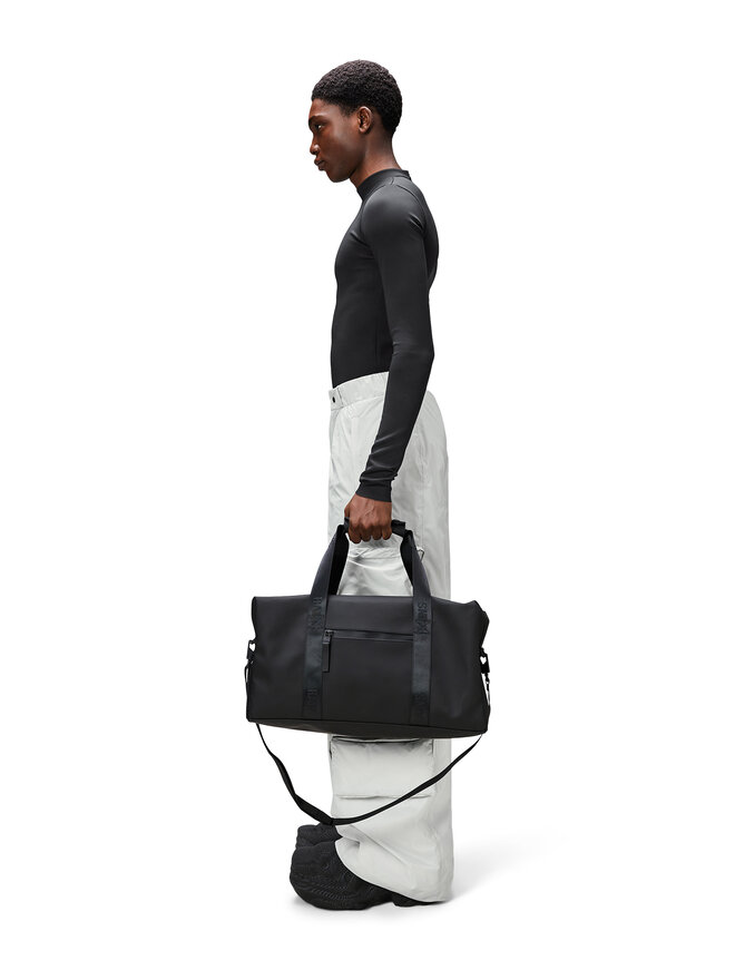 Rains Wochenendtasche Rains Trail Gym Bag W3 14380 Schwarz