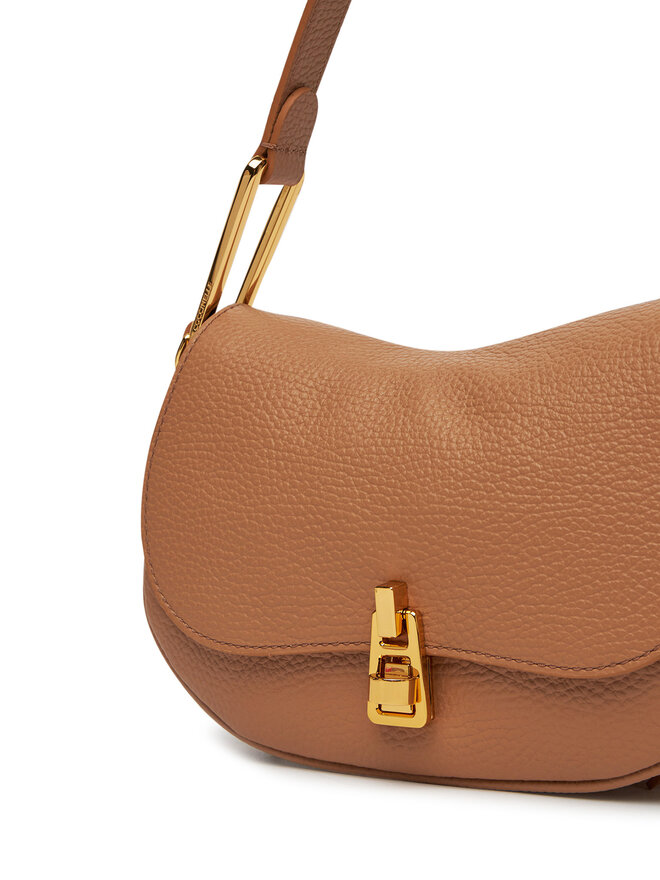 Coccinelle Τσάντα Coccinelle E1 PQR 58 01 01 Καφέ