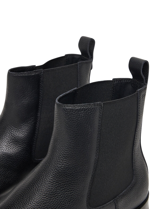 BOSS Sztyblety BOSS Tayil 50552541 Czarny