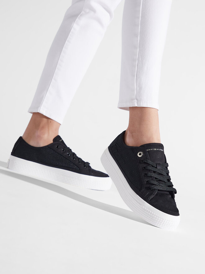 Sneakers aus Stoff Tommy Hilfiger Essential Th Mesh Sneaker FW0FW06546 Schwarz eschuhe