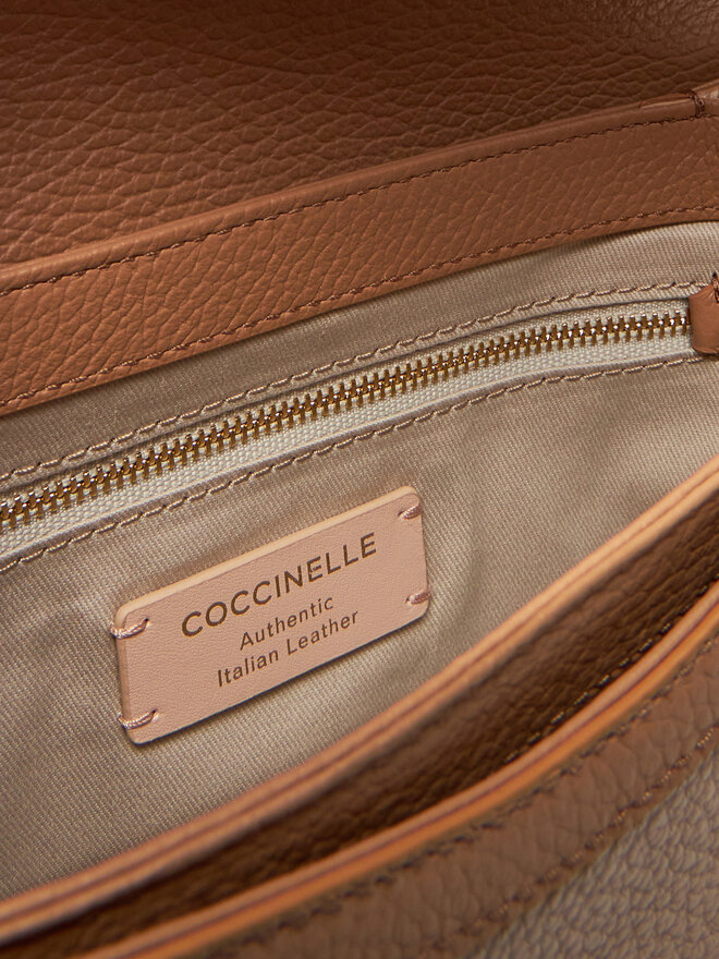 Coccinelle Τσάντα Coccinelle E1 S7G 15 03 01 Μπεζ