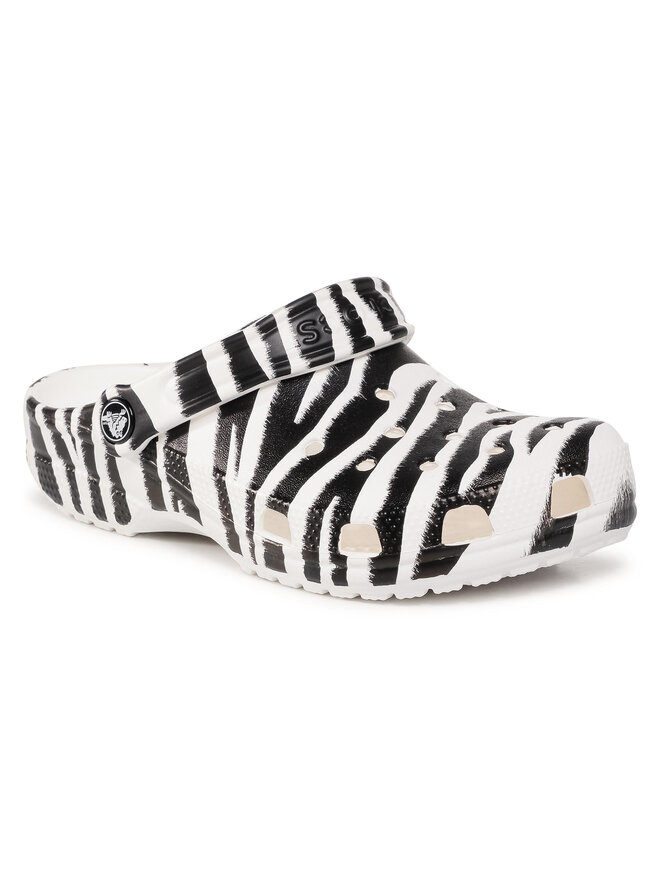 Crocs Pantoletten Crocs Classic Animal Print Clog 206676 Weiß