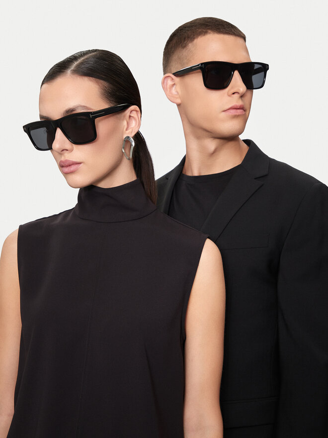 Сонцезахисні окуляри Tom Ford FT0906-N 5801A Чорний | evzuttya.com.ua
