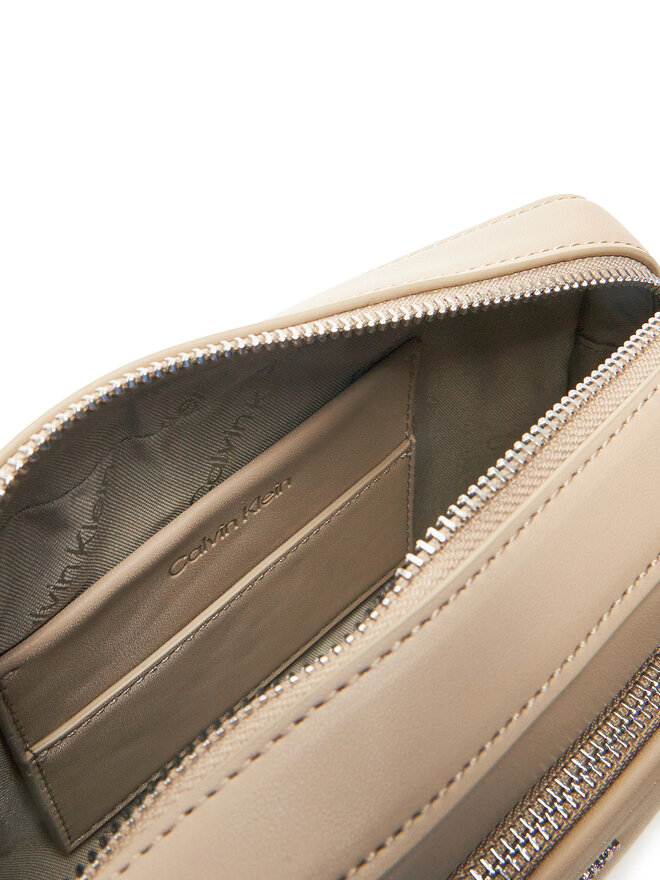 Calvin Klein Сумка Calvin Klein Ck Must Convertible Camera Bag K60K612901 Бежевий