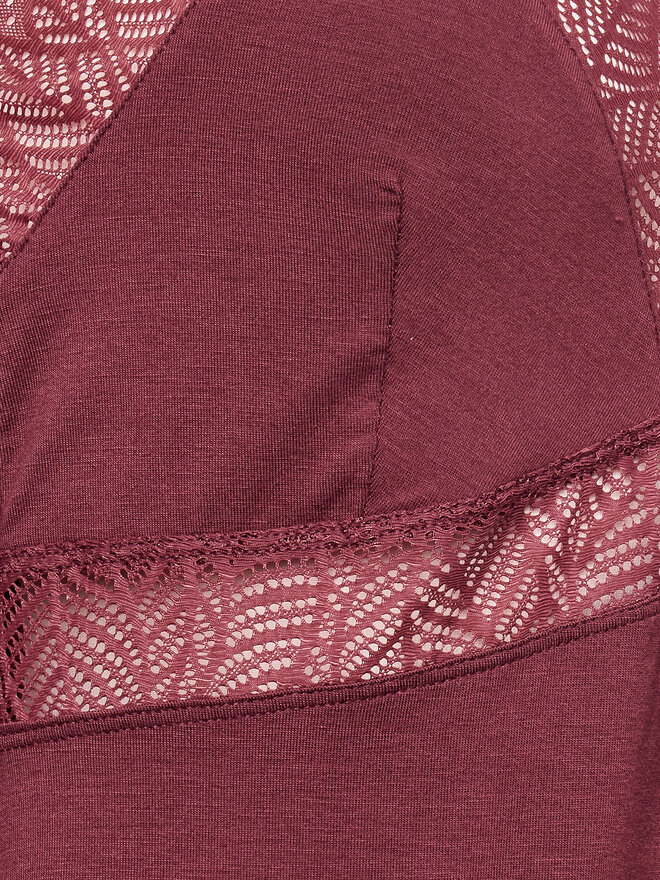 Femilet by Chantelle Femilet by Chantelle Camiseta de pijama Jazz FNA510 Guinda/burdeos Regular Fit