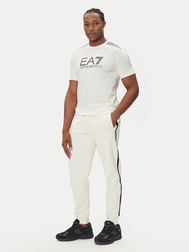 EA7 Emporio Armani EA7 Emporio Armani Camiseta 7M000961 AF10375 U1105 Beis Regular Fit