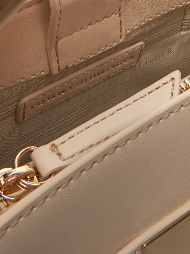 Tommy Hilfiger Bolso Tommy Hilfiger Heritage Mini Satchel AW0AW17405 Écru