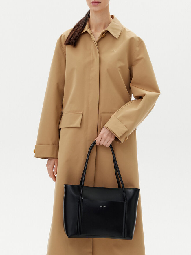 Calvin Klein Τσάντα Calvin Klein Ck Linn Medium Shopper K60K613110 Μαύρο