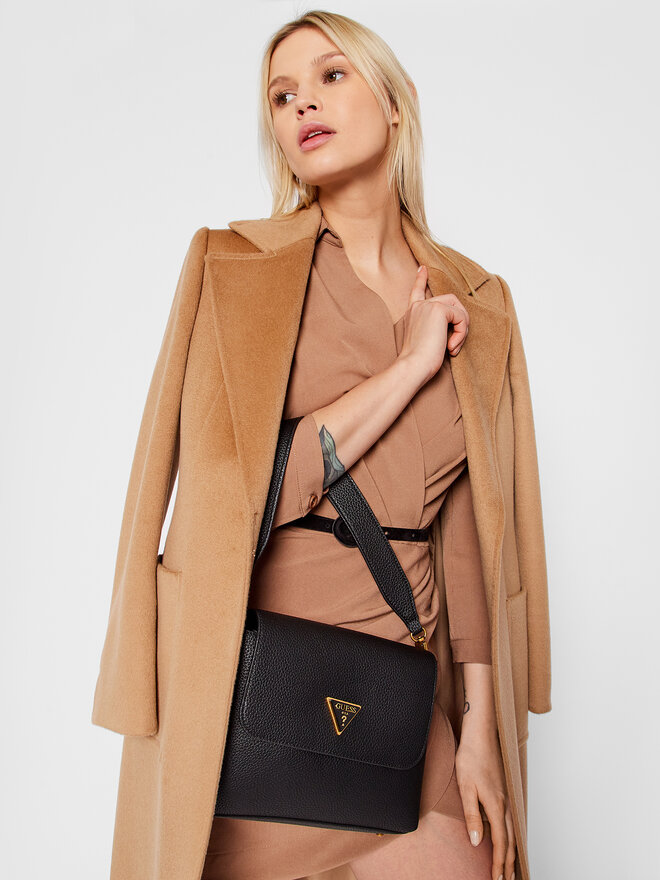 Guess downtown bag 2025