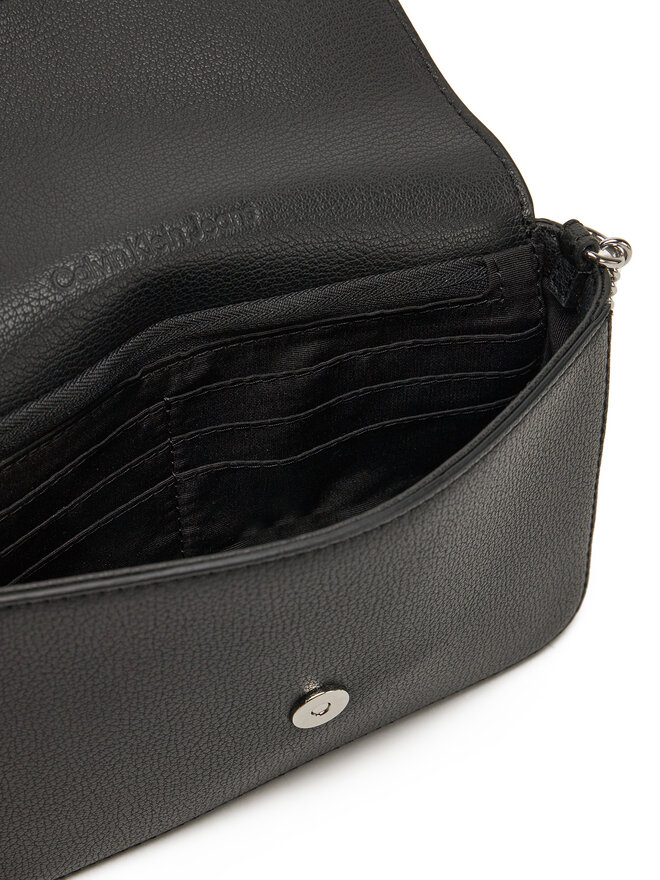 Calvin Klein Jeans Torbica Calvin Klein Jeans Minimal Monogram Ew Flap Ph/Cb19 LV04K1027G Crna
