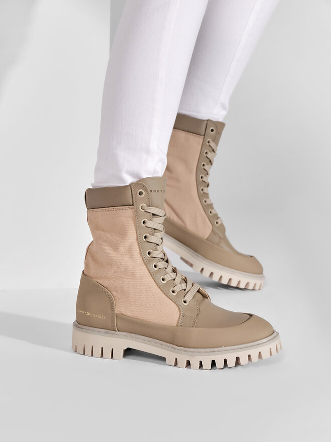 Tommy Hilfiger Schnürstiefeletten Tommy Hilfiger Th Casual Lace Up Boot FW0FW06549 Beige