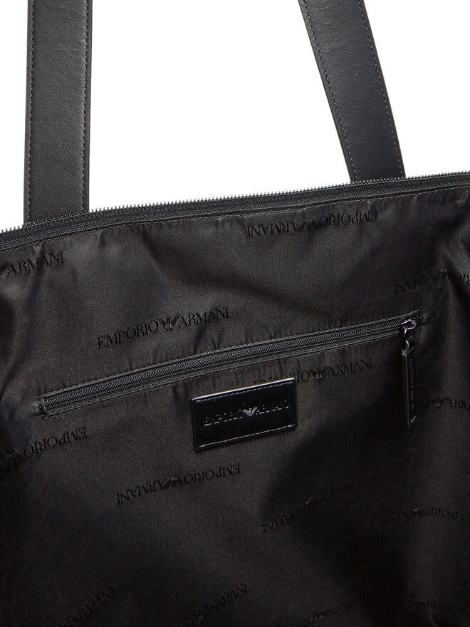 Emporio Armani Táska Emporio Armani EM001798 AF13454 UC001 Fekete