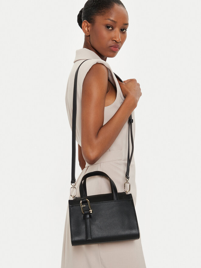 Furla Дамска чанта Furla Nuvola Small WB01337-BX2045-O6000 Черен