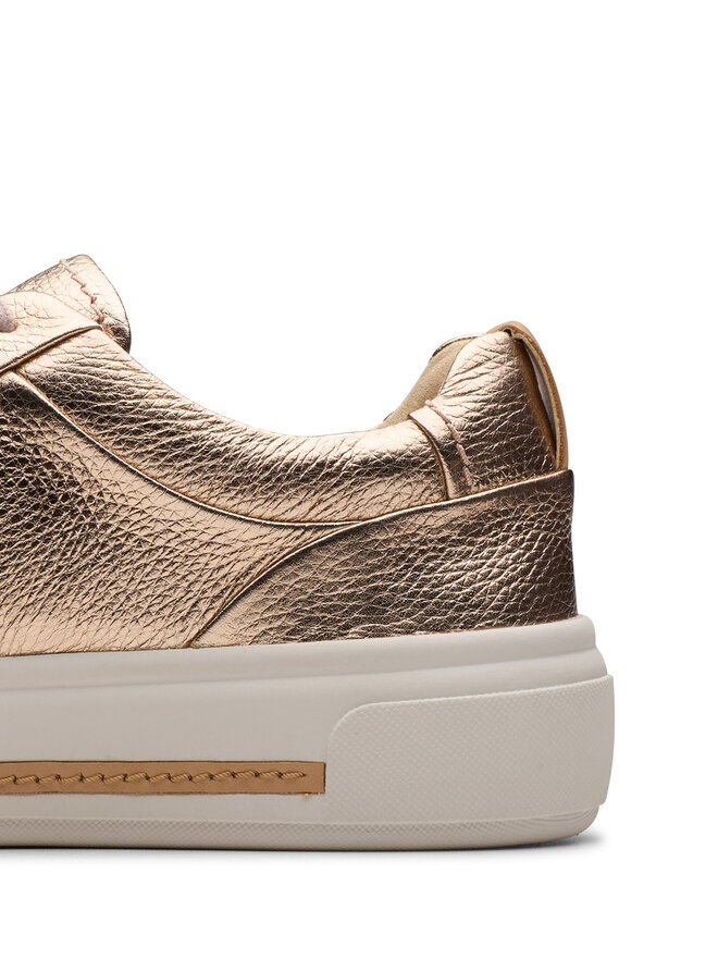 Clarks Sneakersy Clarks Hollyhock Walk 26181357 Złoty