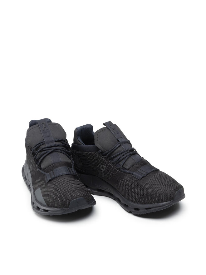 On Sneakers On Cloudnova 26.99814 Schwarz