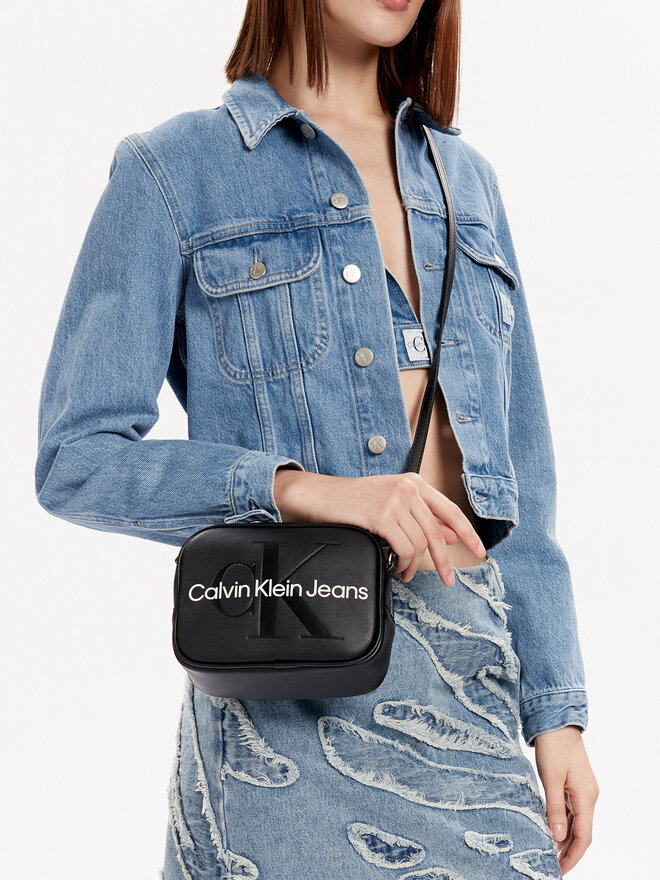 Calvin Klein Jeans Soma Calvin Klein Jeans Sculpted Camera Bag18 Mono K60K610275 Melns