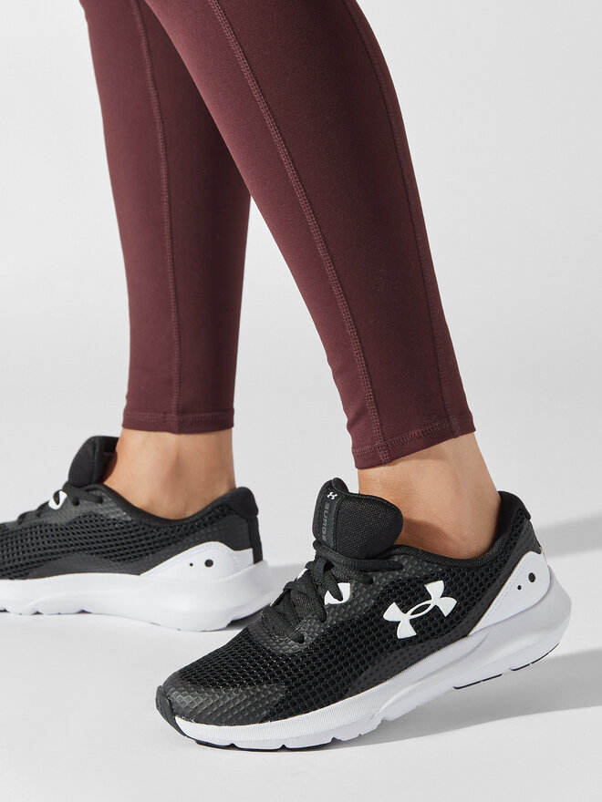 Under Armour Běžecké boty Under Armour UA W Surge 3 3024894-001 Černá