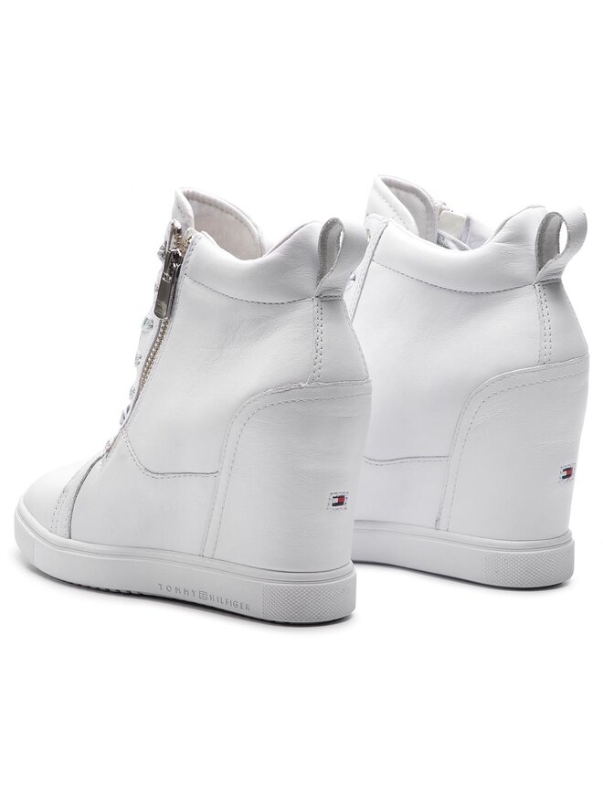 Tommy Hilfiger Sneakers Tommy Hilfiger Iridescent Dress Sneaker FW0FW03921 Weiß
