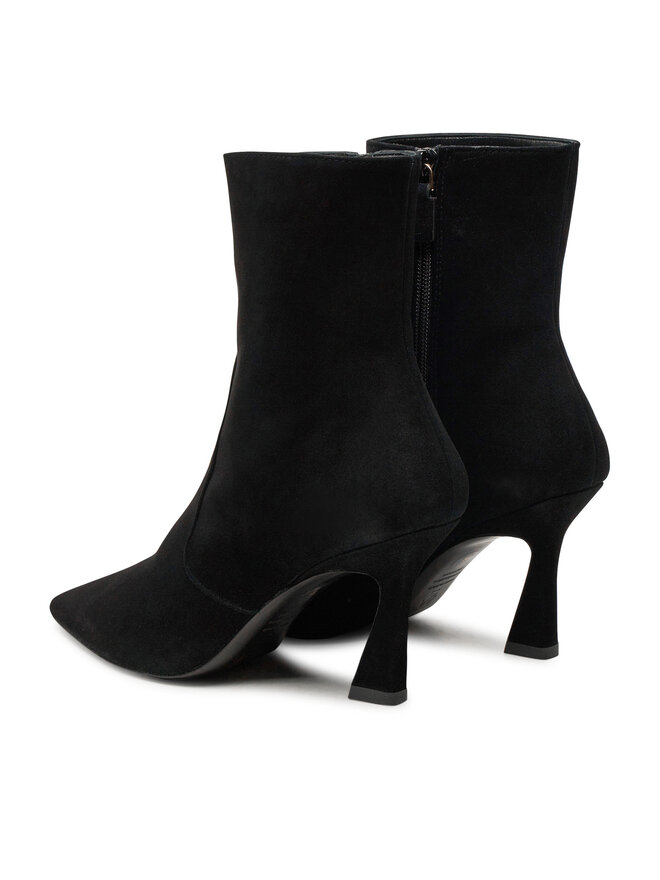 Stuart Weitzman Ботильйони Stuart Weitzman Vinnie Bootie SJ450 Чорний