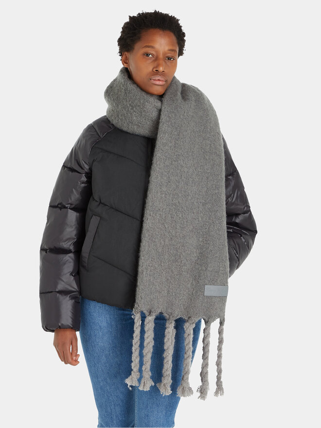 Tommy Hilfiger Šallīte Tommy Hilfiger Tommy Twist Scarf AW0AW15530 Pelēks