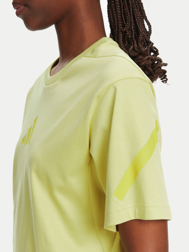 adidas adidas Camiseta Z.N.E. JC5400 Amarillo Regular Fit