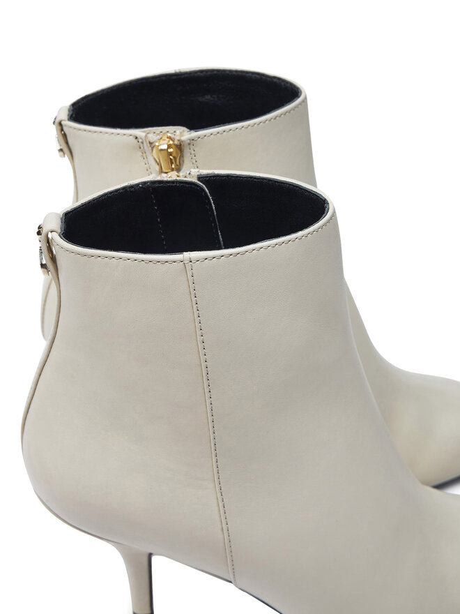 Patrizia Pepe Боти Patrizia Pepe 8Y0094/L048-W338 Екрю