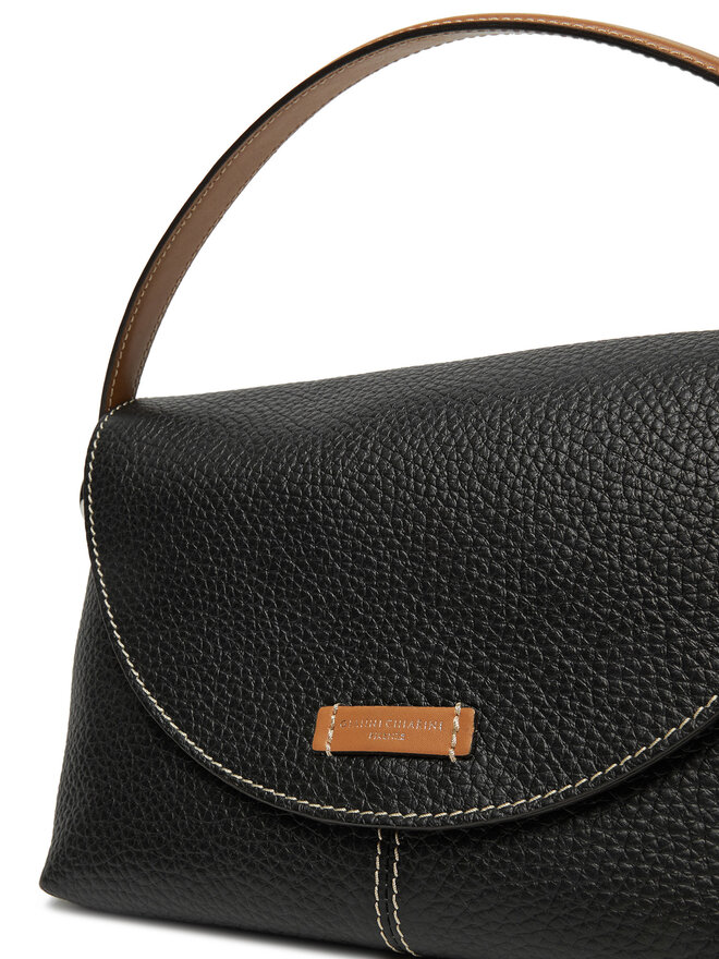 Gianni Chiarini Táska Gianni Chiarini Alessandra BS 11356 TKL-NAETN Fekete