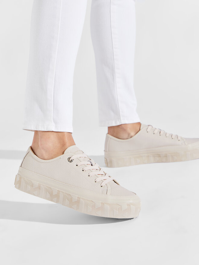 Tommy Hilfiger Superge Tommy Hilfiger Essential Th Leather Sneaker FW0FW06556 Bež