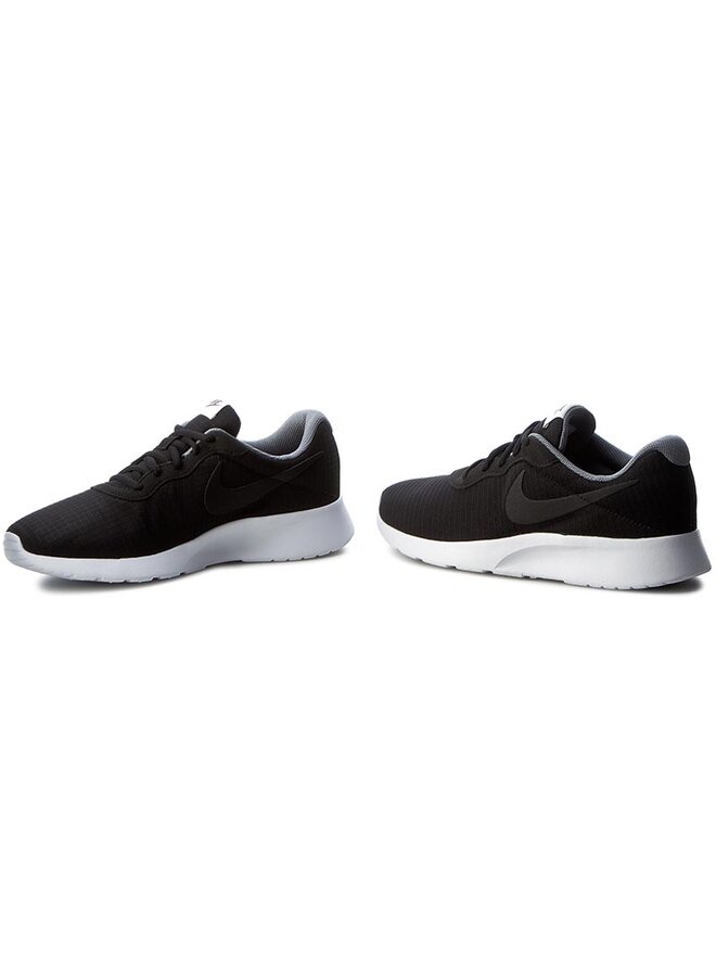 Sneakers Nike Tanjun Prem 876899 001 Noir chaussures