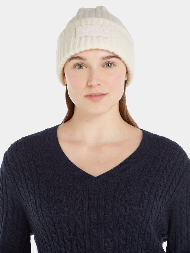 Tommy Hilfiger Čepice Tommy Hilfiger Tommy Twist Beanie AW0AW15325 Bílá