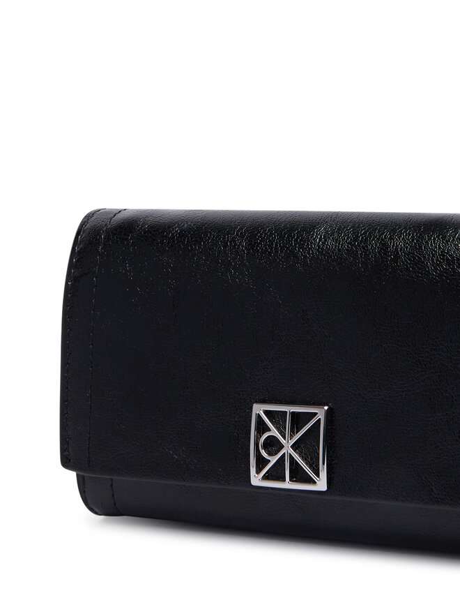 Calvin Klein Handtasche Calvin Klein Emblem Wallet On Strap LV04F1218G Schwarz