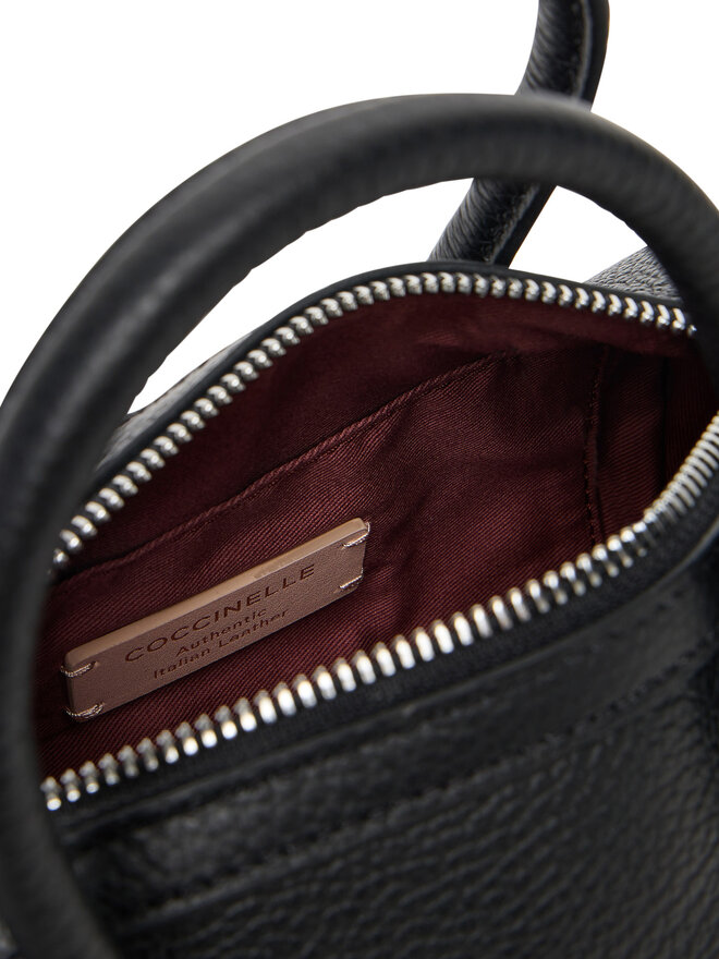 Coccinelle Soma Coccinelle QBB Coccinellemyrtha Maxi Logo E1 QBB 18 04 01 Melns