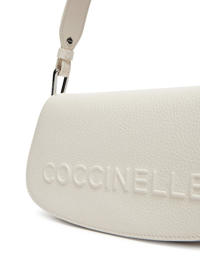 Coccinelle Сумка Coccinelle QBB Coccinelle Myrtha Maxi Logo E5 QBB 52 01 01 Білий