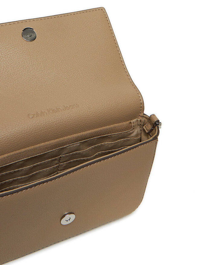 Calvin Klein Torebka Calvin Klein K60K612260 Beżowy