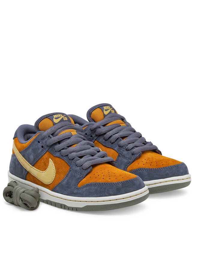 Nike Sneakersy Nike Sb Dunk Low Pro HF3063 002 Pomarańczowy