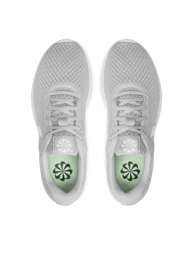 Nike Sneakersy Nike Tanjun DJ6258 003 Szary