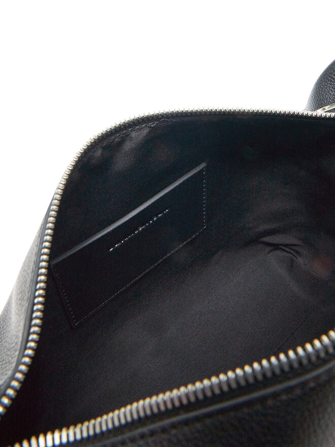 Calvin Klein Jeans Ročna torba Calvin Klein Jeans Ultralight Shoulder Bag LV04K3131G Črna
