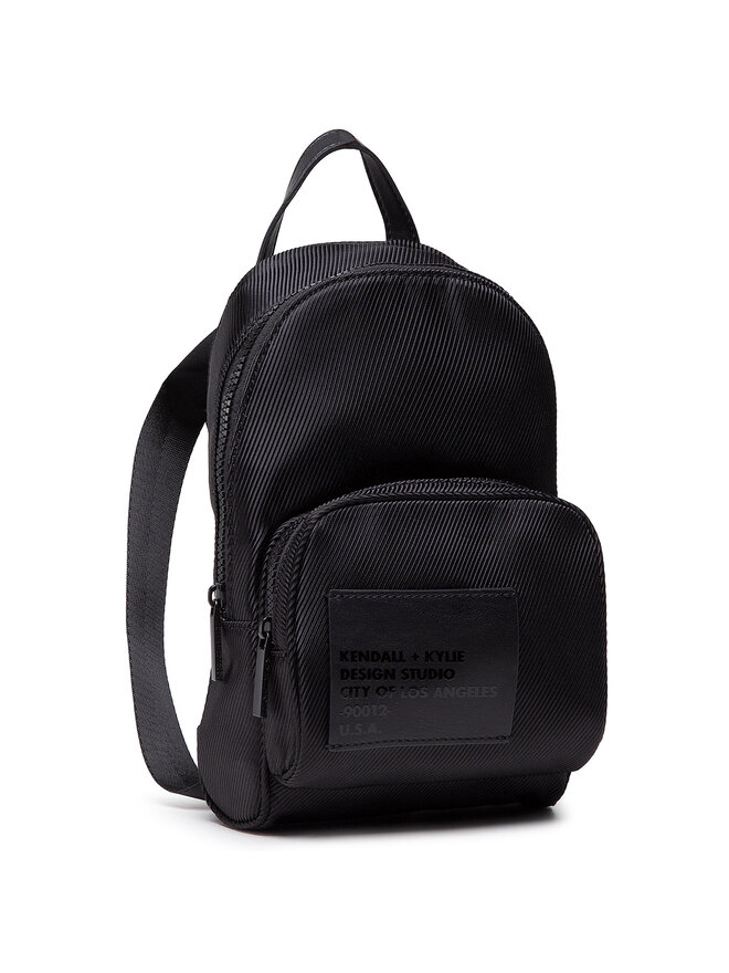 Mochila kendall y kylie 2025
