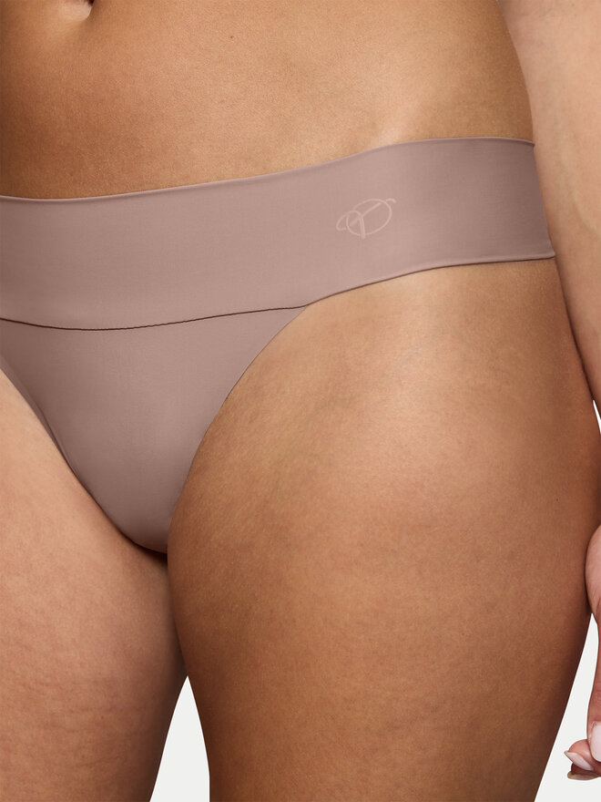 Triumph Triumph Stringtanga Make-Up Illusion 10218386 Braun